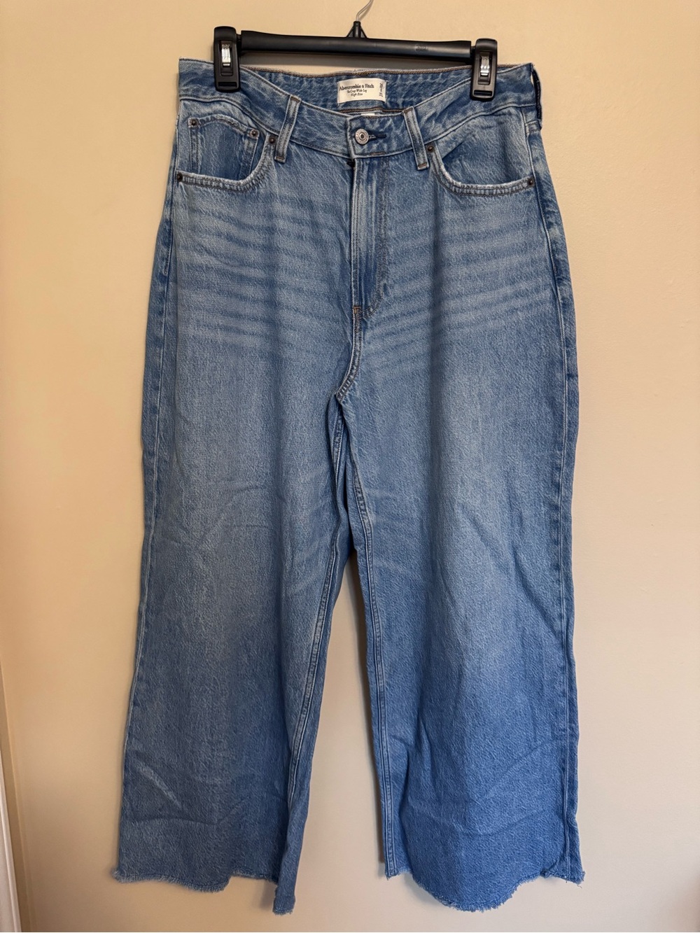Abercrombie & Fitch High Rise Wide Leg Jeans